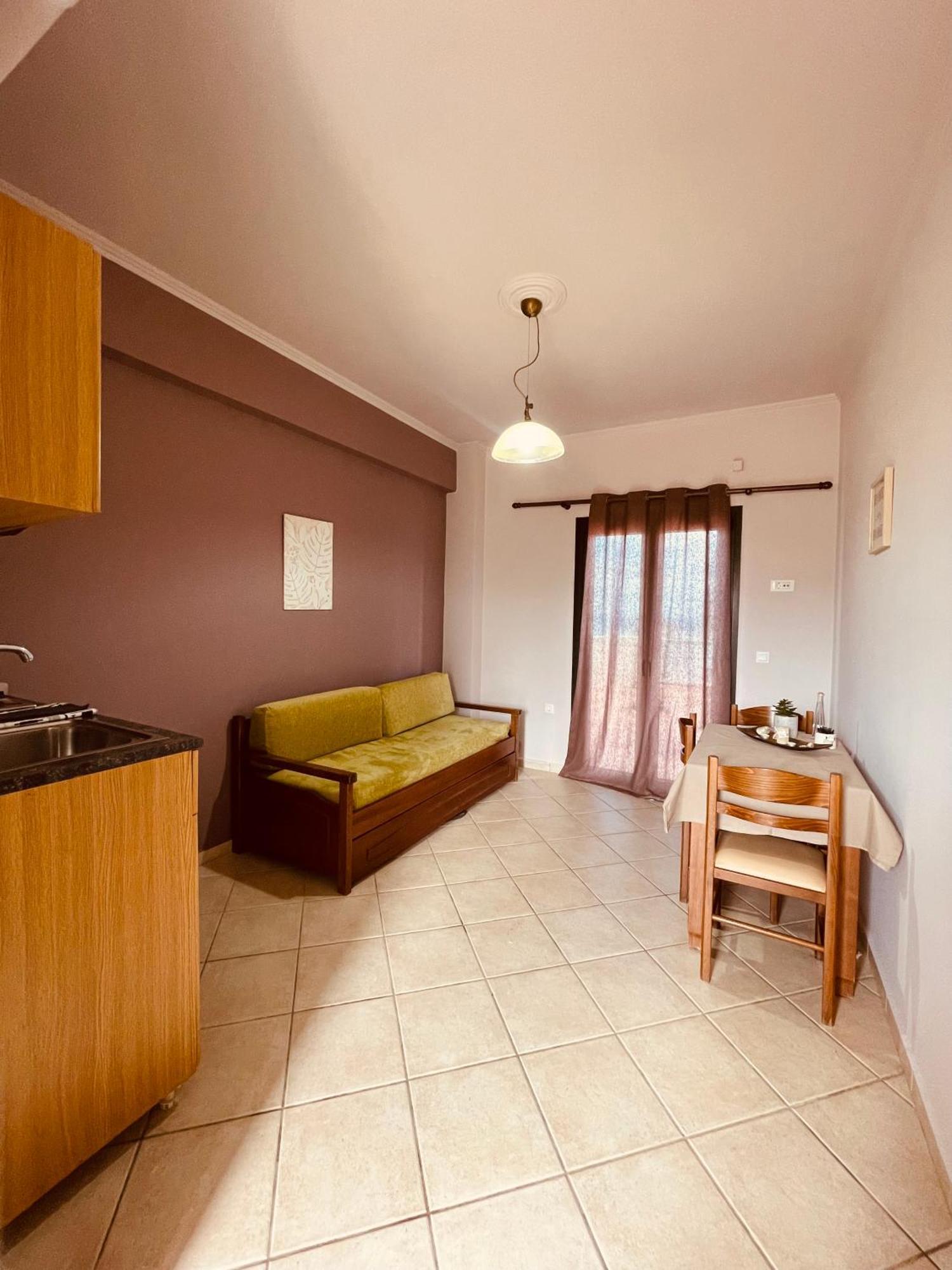 Girogiali Apts Kíssamos Екстериор снимка
