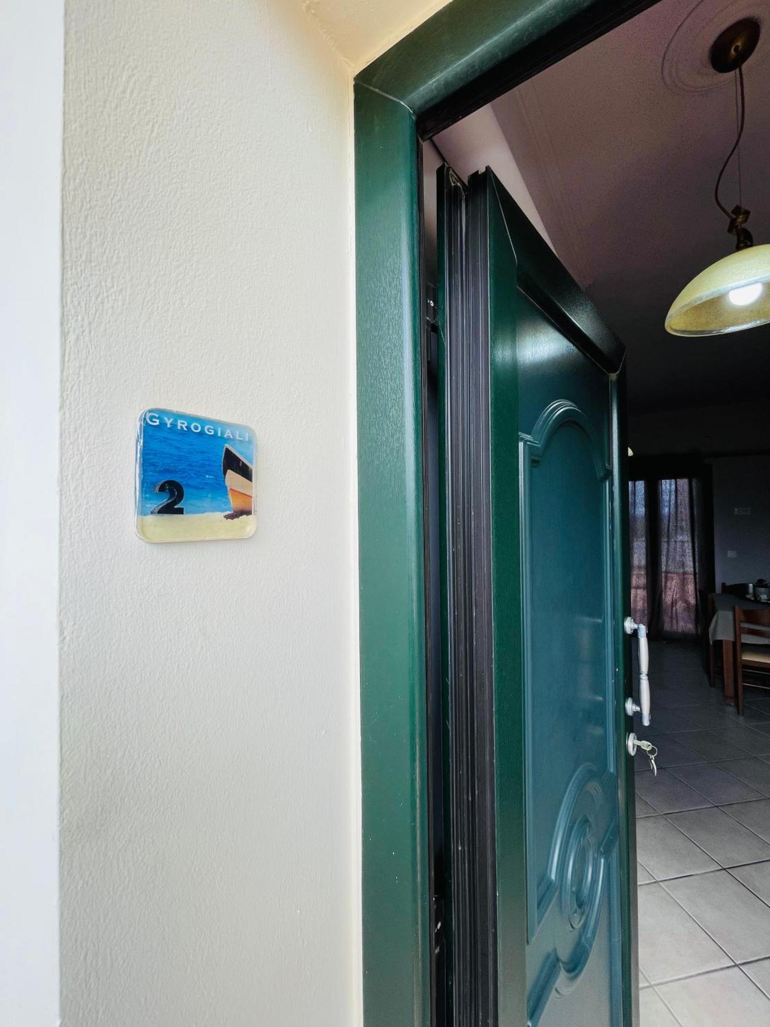 Girogiali Apts Kíssamos Екстериор снимка