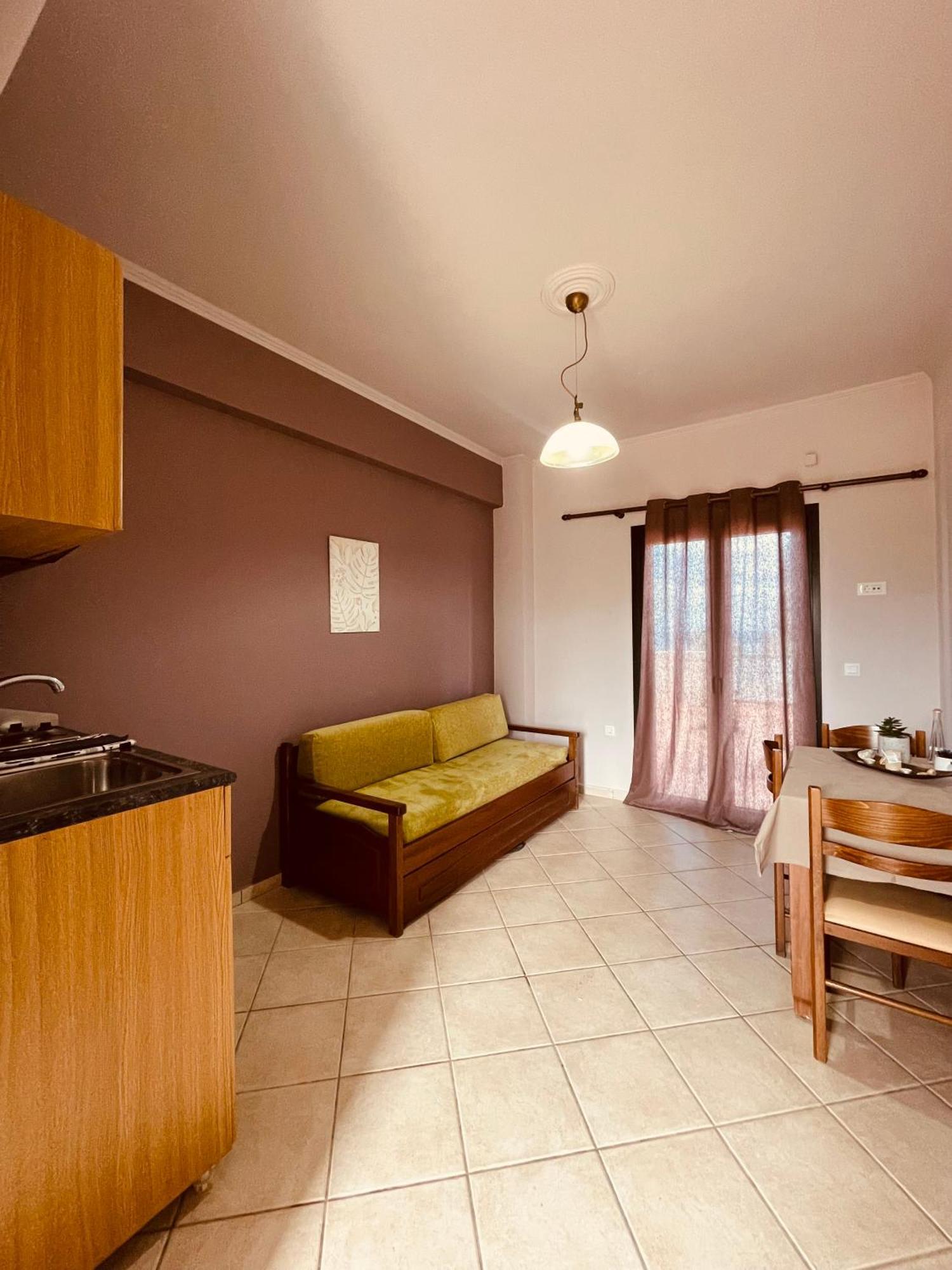 Girogiali Apts Kíssamos Екстериор снимка